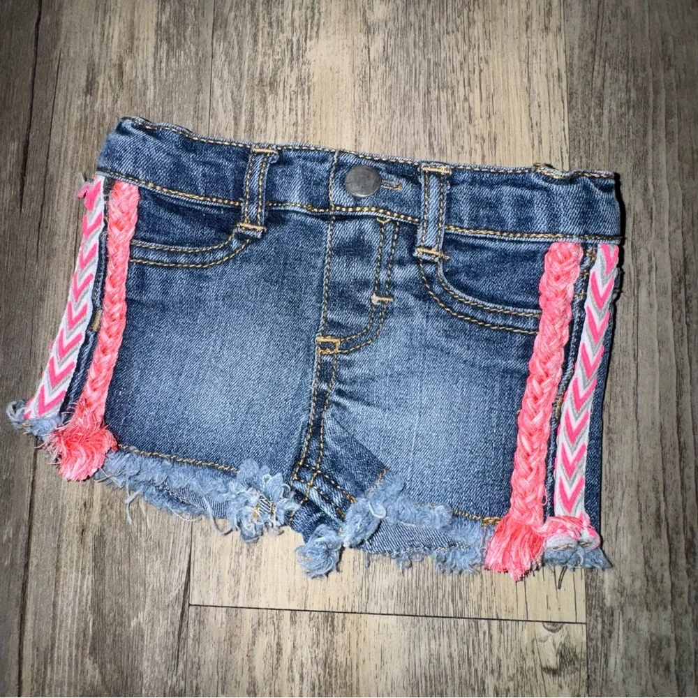 🎀3/$23🎀 Okie Dokie Denim Shorts with Pink Details